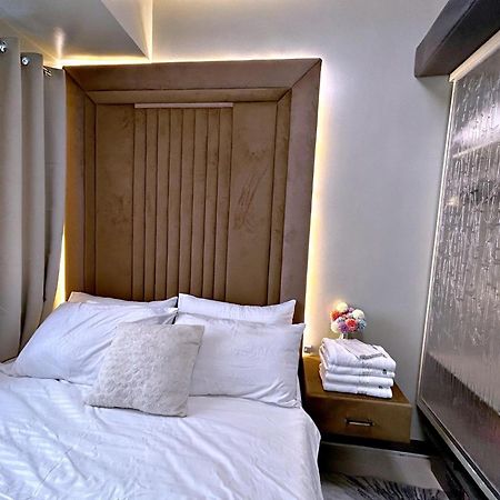 Cozypura Staycation Near Moa, Airport , With Free Fast Wifi, Netflix And Pay Parking Пасай Екстер'єр фото